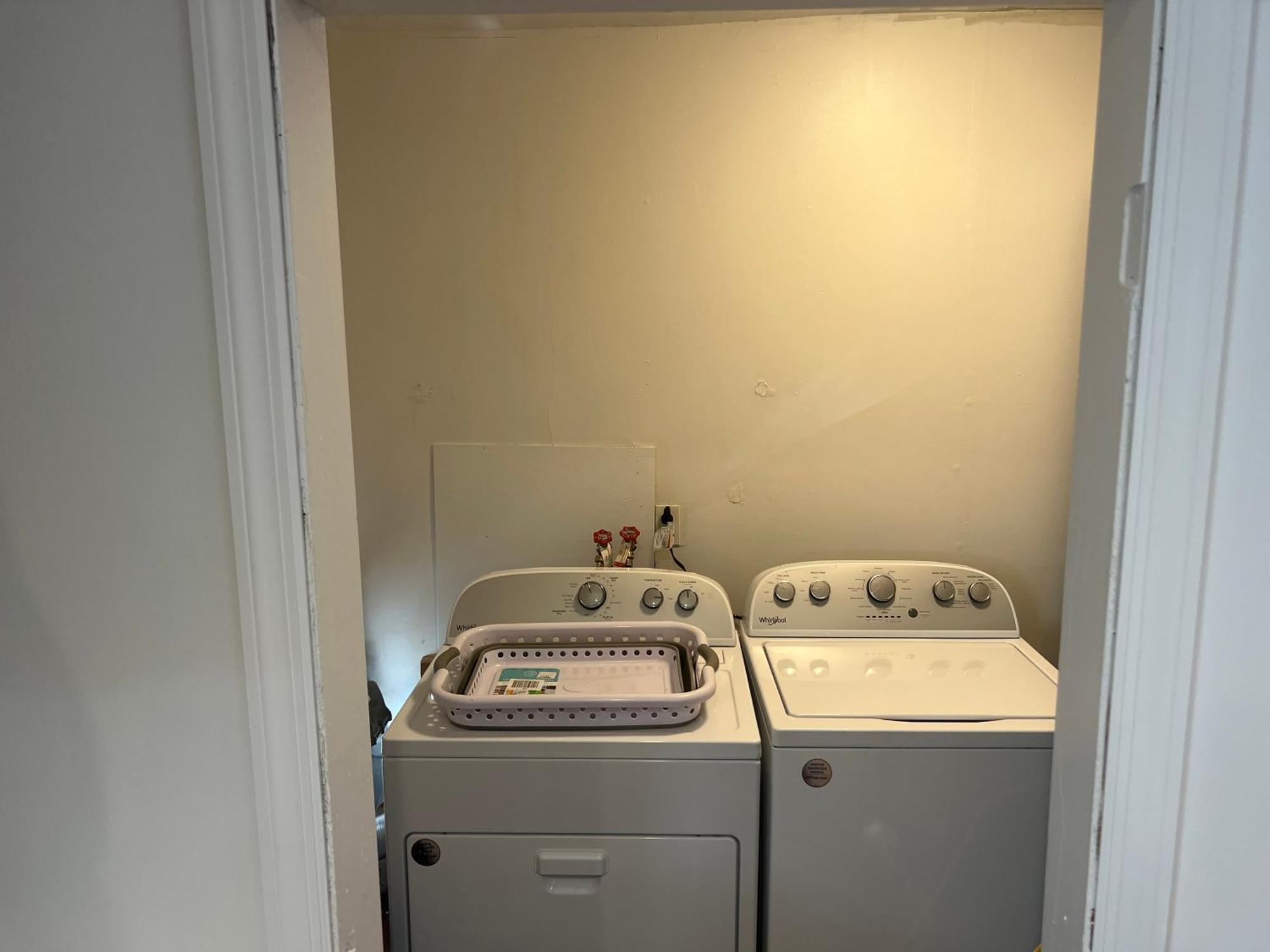 Holiday home Spacious 3 Bedroom Ewing -quiet