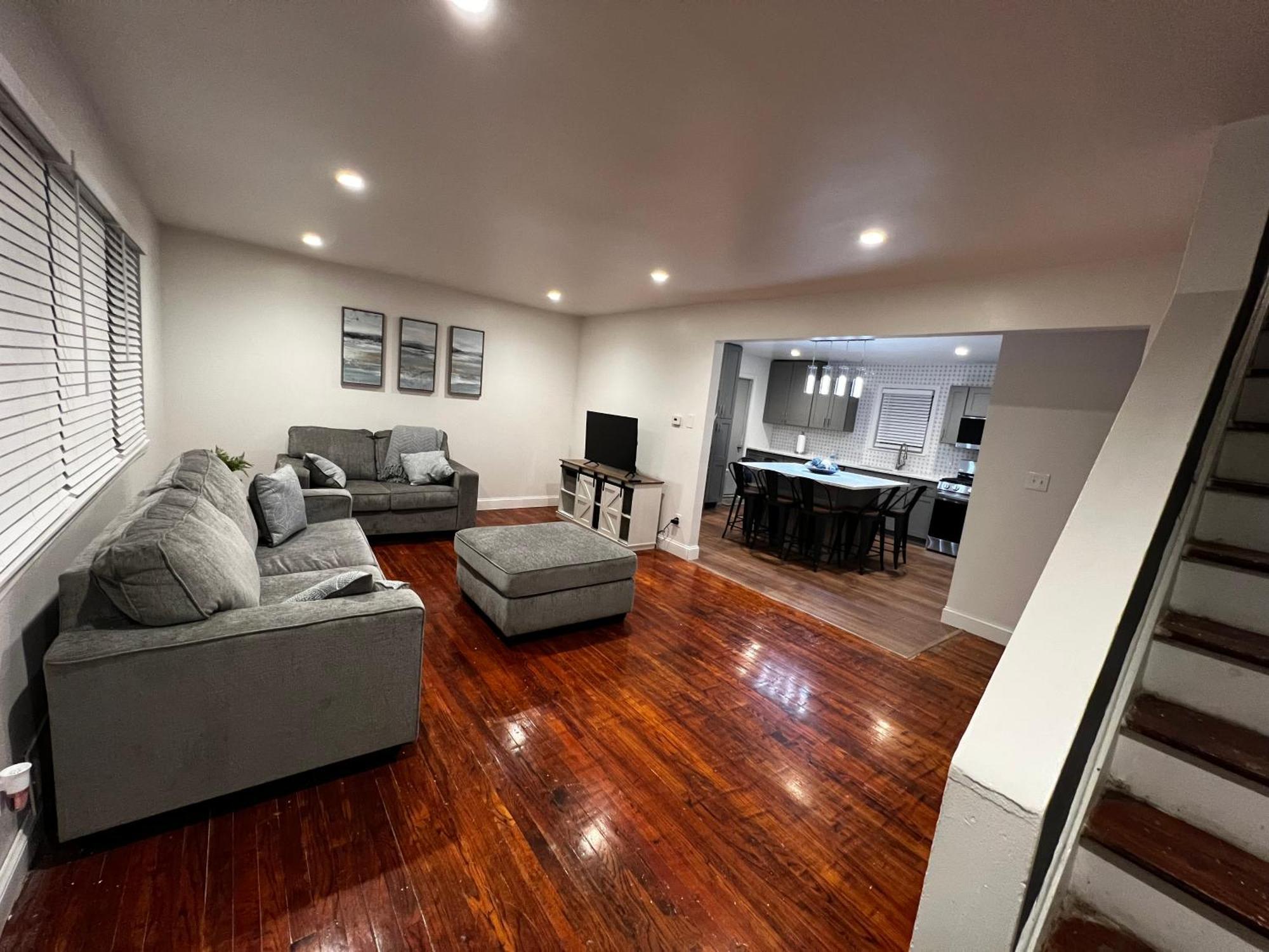 Spacious 3 Bedroom Ewing -quiet Trenton